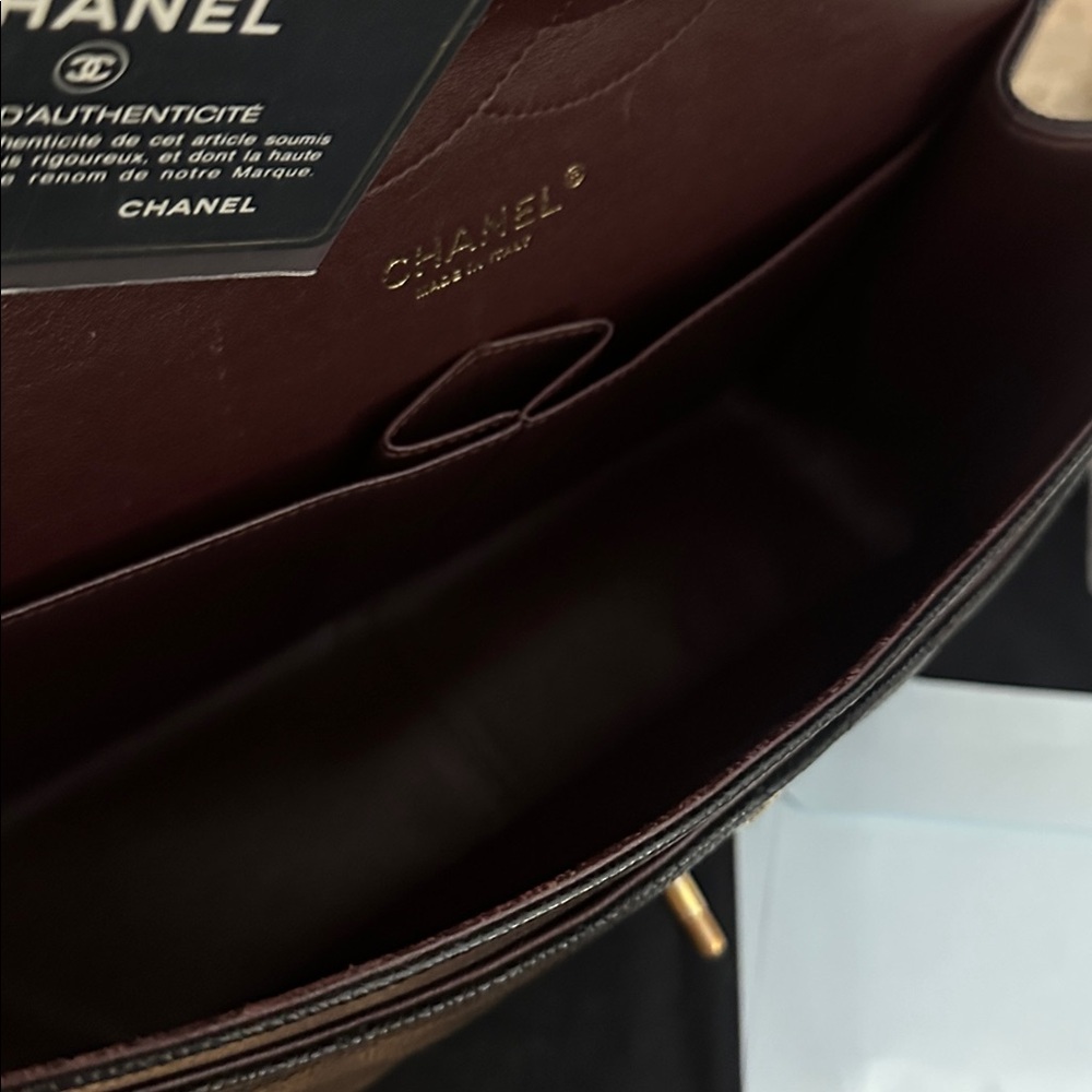 ❌SOLD❌CHANEL JUMBO CAVIAR GHW - Picture 14 of 16